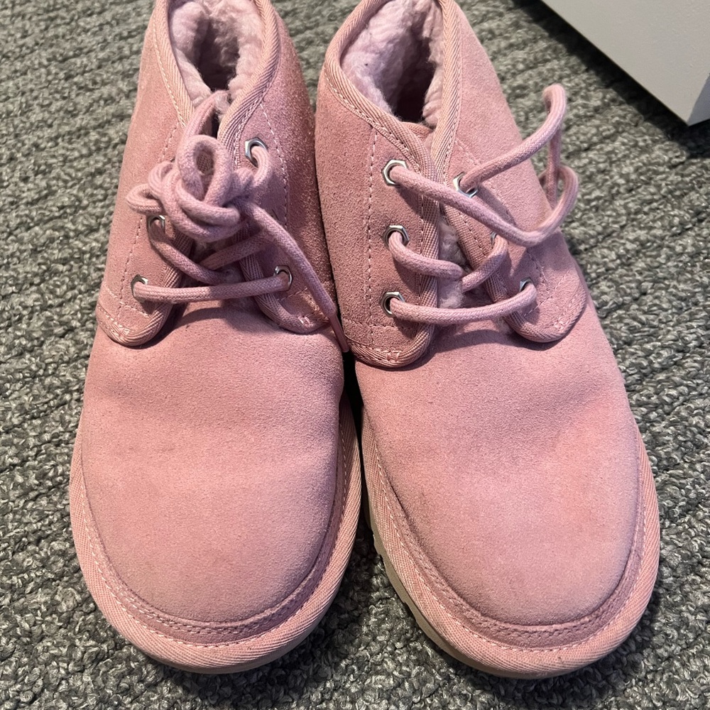 Ugg boots worn once perfect condition